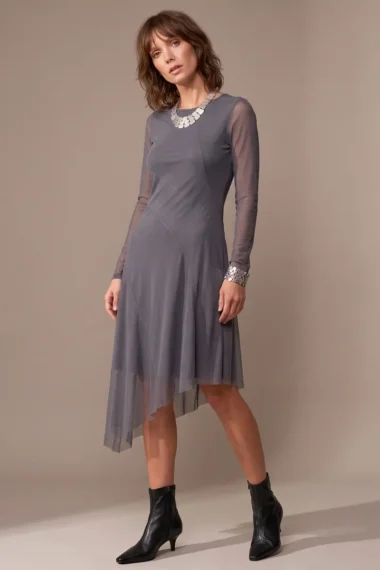 Vestido de tule assimétrico /444CIN