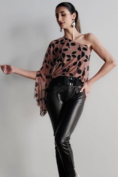 Alternative view of Blusa de um ombro /527BOS312