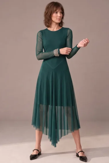 Vestido decote canoa assimétrico /560MAT