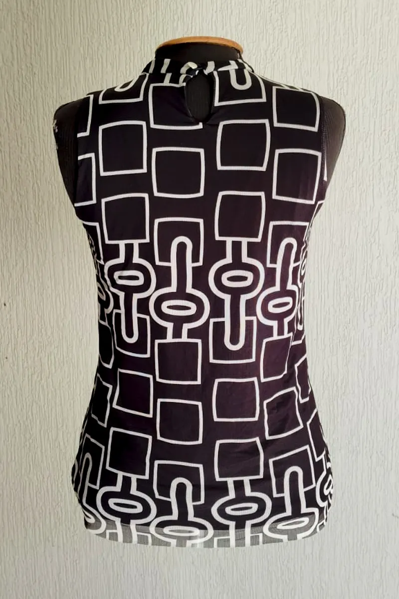 Blusa manga cavada e decote franzido /465BLU328 - Imagem 2