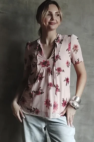 Blusa manga curta com amarração /484BLU249
