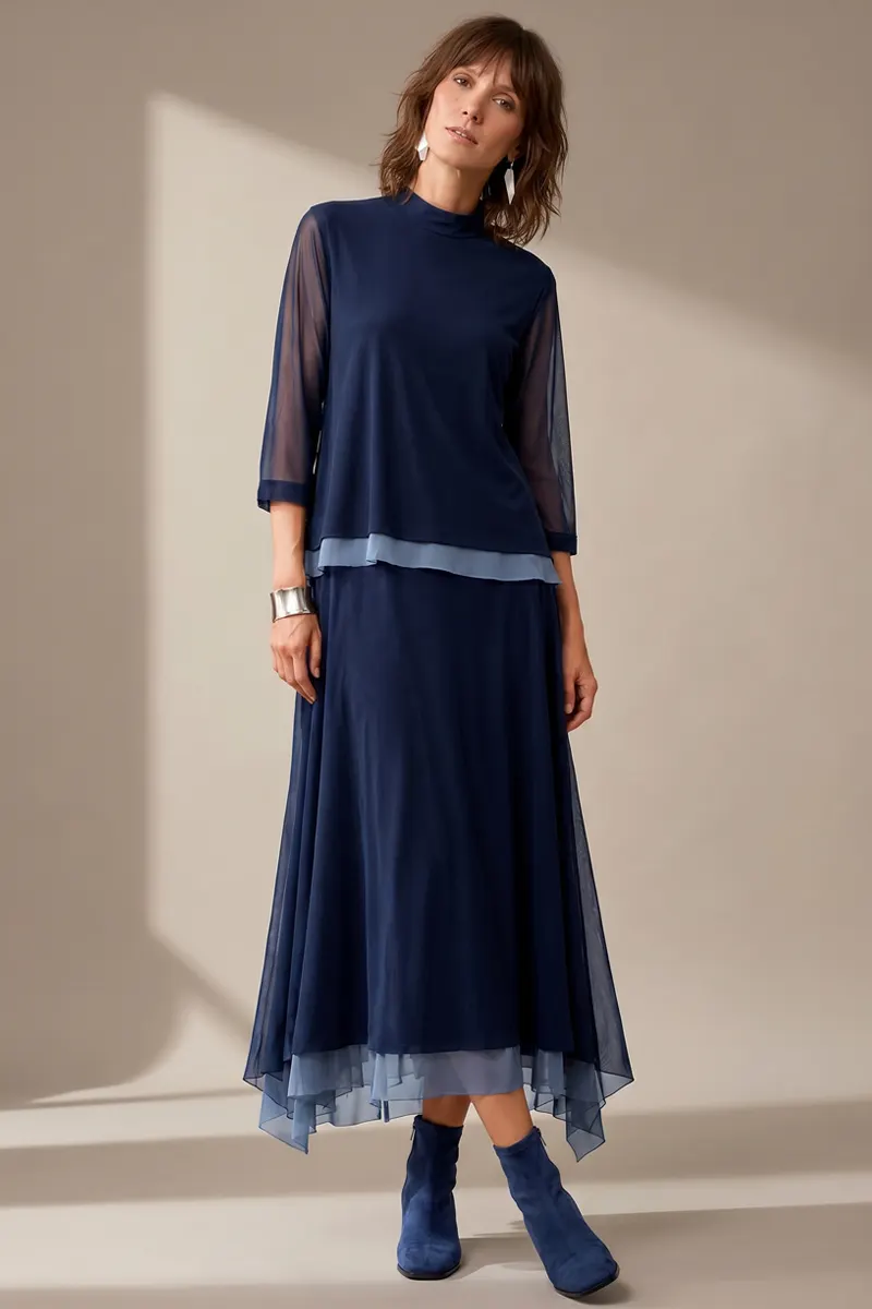 Conjunto de tule blusa ampla e saia / 002CJOAZ1