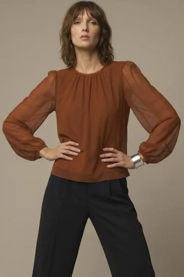 Blusa de tule com decote franzido /445CAR
